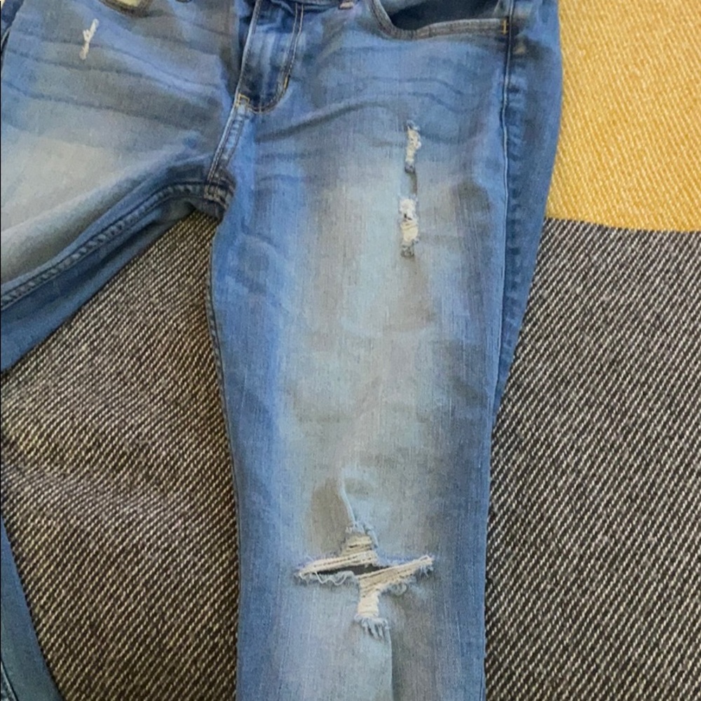 Light wash jeans - Picture 4 of 6